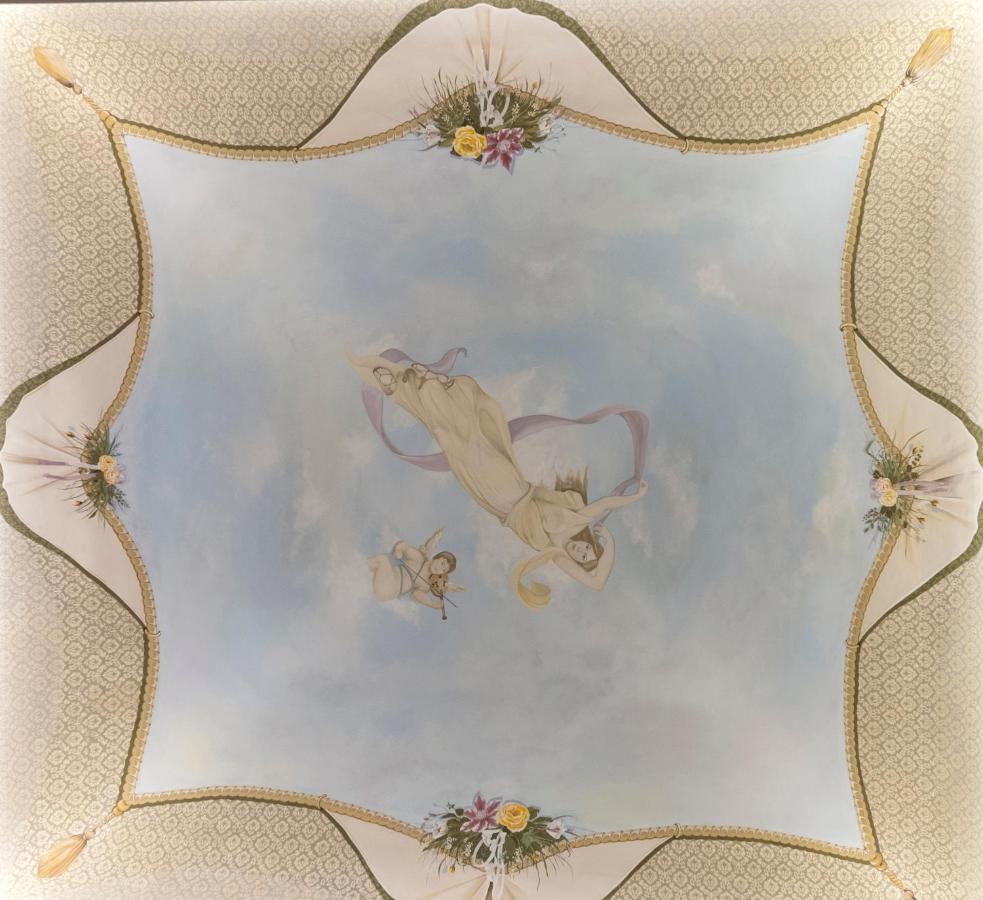 Palazzo Favacchio - Patane Hotel ชิคลี ภายนอก รูปภาพ