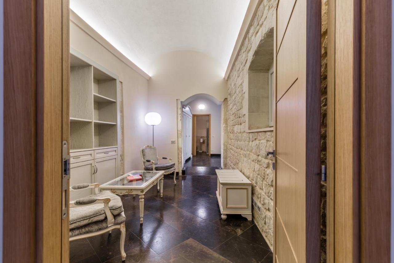 Palazzo Favacchio - Patane Hotel ชิคลี ภายนอก รูปภาพ