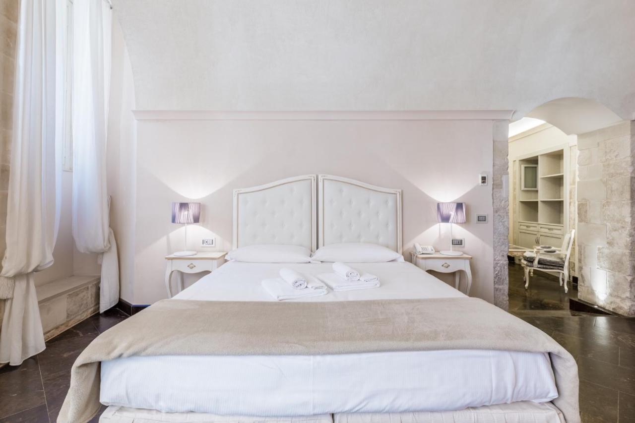 Palazzo Favacchio - Patane Hotel ชิคลี ภายนอก รูปภาพ