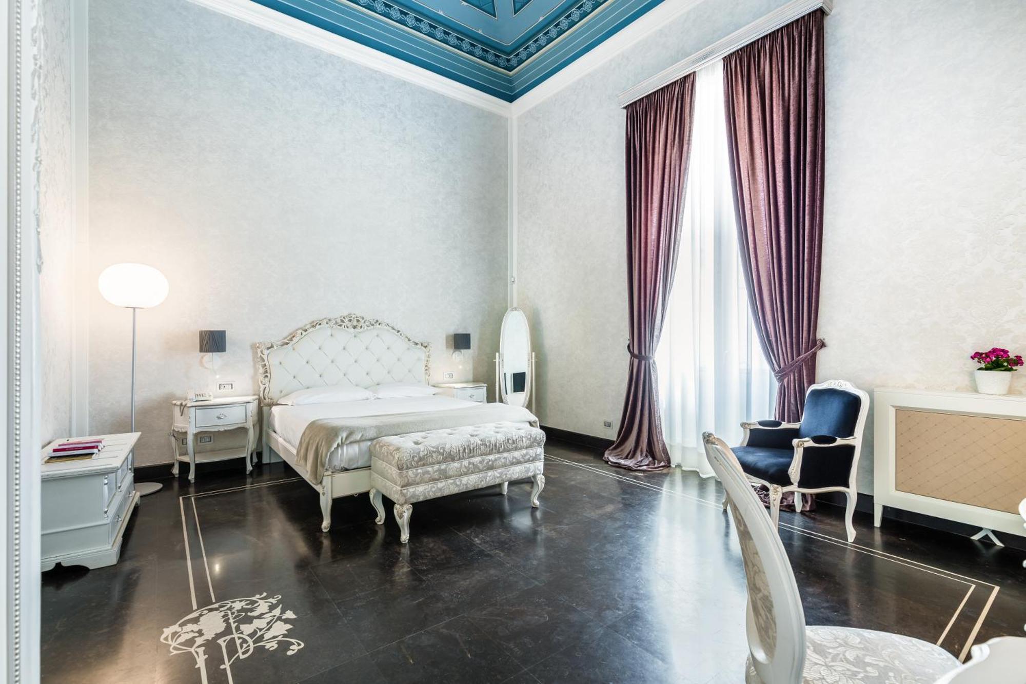 Palazzo Favacchio - Patane Hotel ชิคลี ภายนอก รูปภาพ