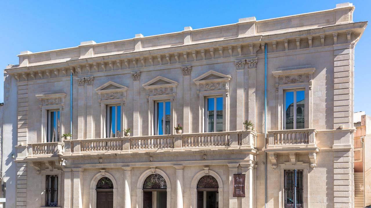 Palazzo Favacchio - Patane Hotel ชิคลี ภายนอก รูปภาพ